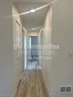 1246 Hughes St — Photo 8