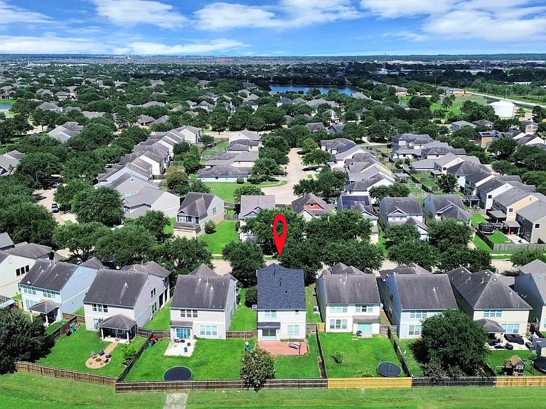 11027 Dellrose Crossing Dr — Photo 48