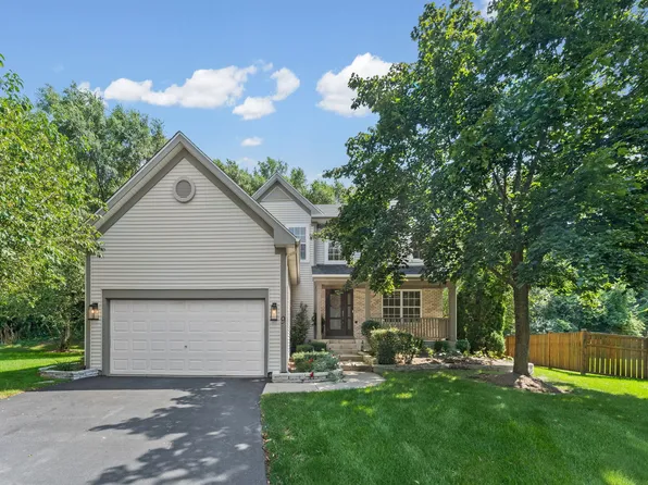 9 Lake Gillilan Ct, Algonquin, IL 60102