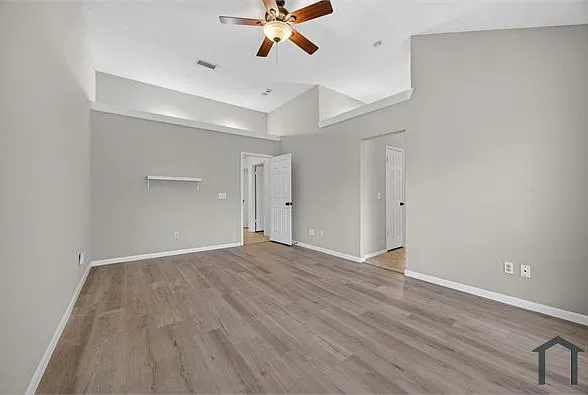 1035 Cascade Creek Dr — Photo 20