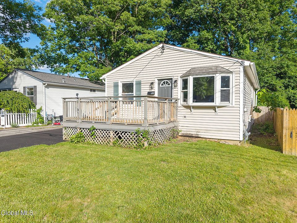 1st image of 420 Chiswell Road