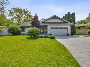 607 Parkland Dr, Verona, WI 53593