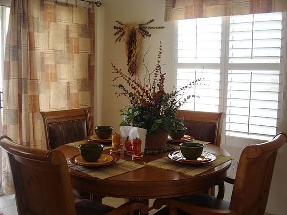 4th image of 2446 E Malaga Dr