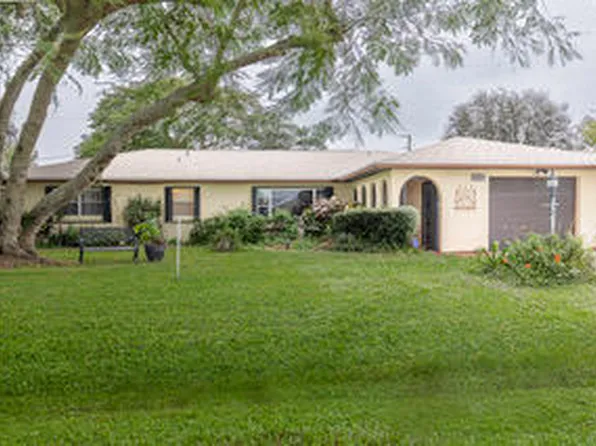 573 SE Marydale Terrace, Port St Lucie, FL 34983