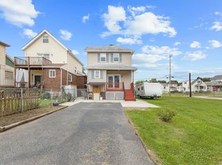 208 3rd St, Pittsburgh, PA 15225