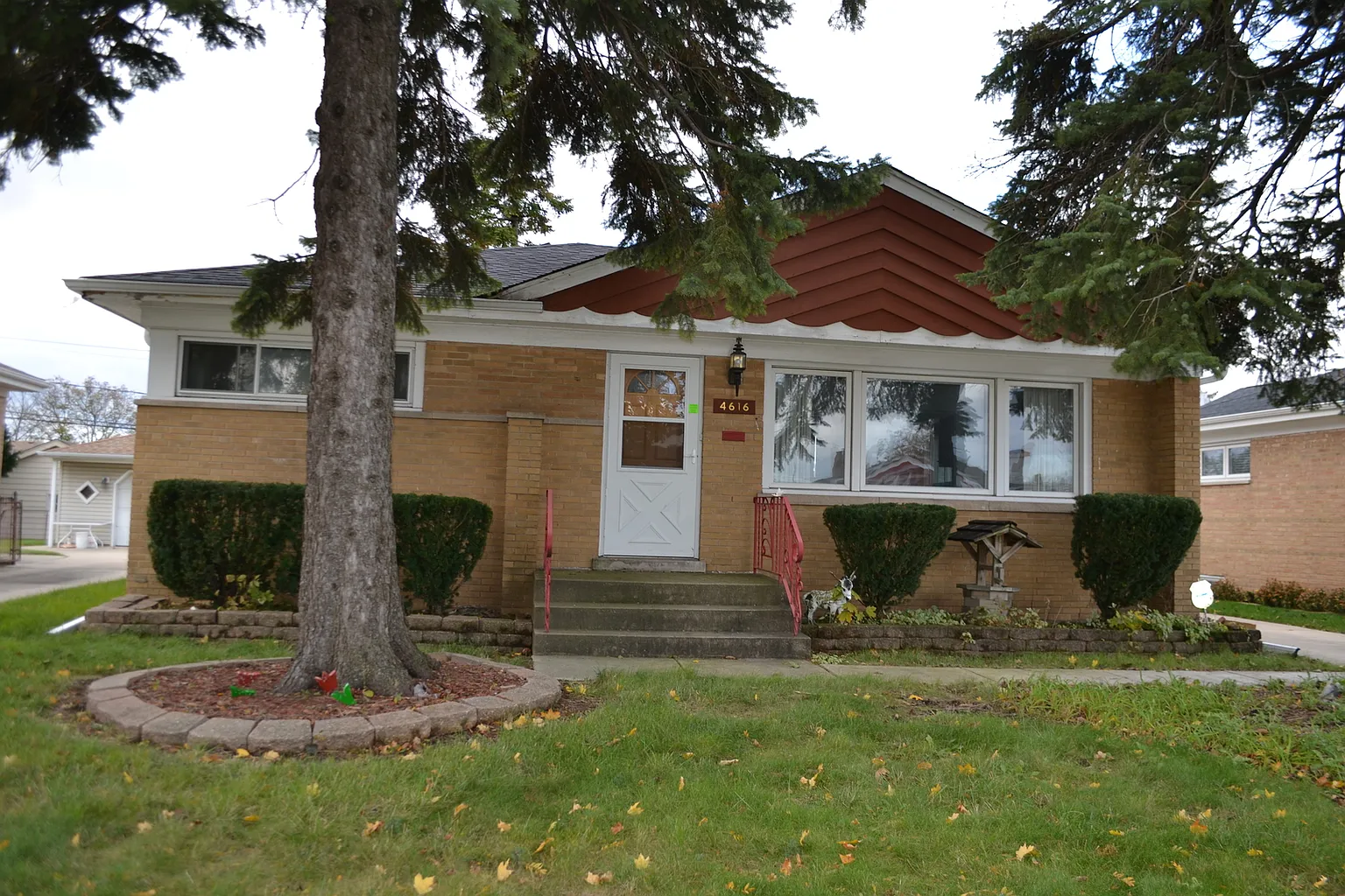 4616 Wesley Ter photo 1