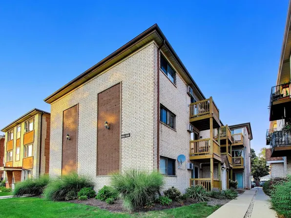 6841 N Northwest Hwy #3C, Chicago, IL 60631