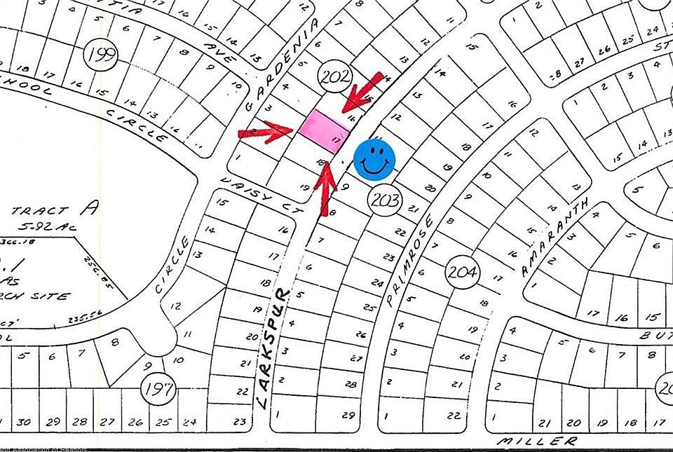 1st image of 920 Larkspur St