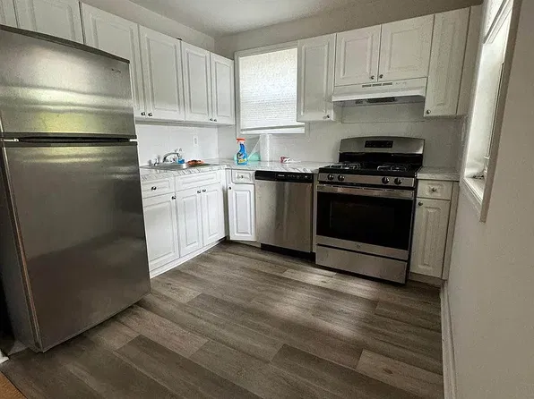 83-10 Lefferts Blvd #2C, Kew Gardens, NY 11415