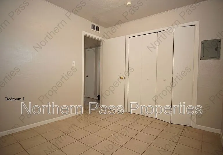 7309 Alameda Ave #B — Photo 6