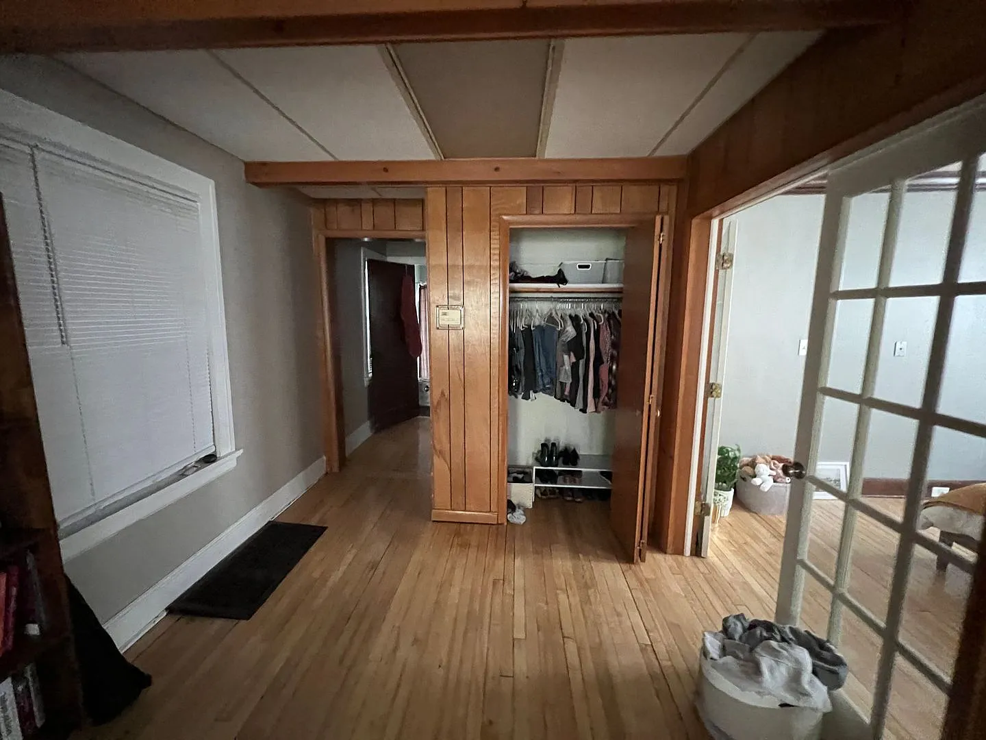 808 E 3rd Street — Photo 3