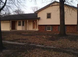 1118 S Royal Rd, Wichita, KS 67207