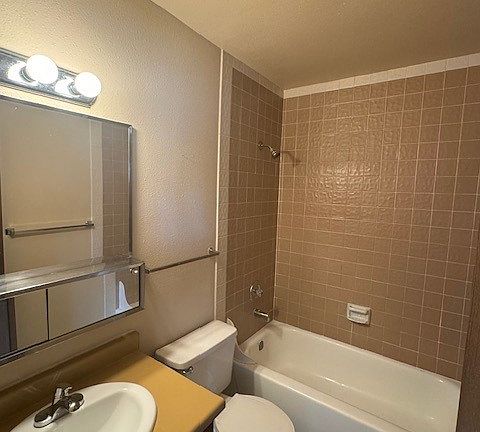 2nd image of 2227 Arapahoe Ave #C