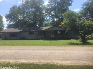 21 N Maple, Adona, AR 72001