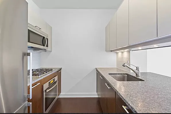 Rented by Nest Seekers International | media 9