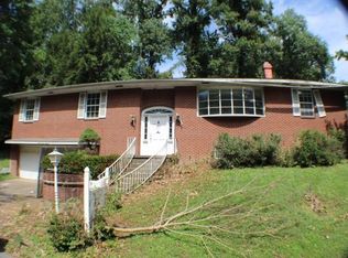 2116 Washington Blvd, Huntington, WV 25705