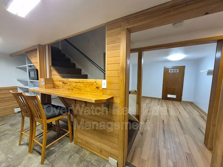 1403 Valarian St #B — Photo 5