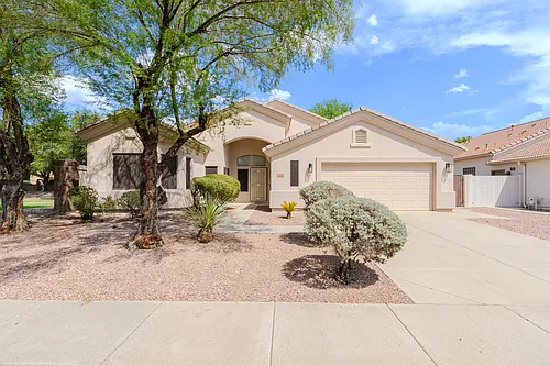 20457 N 80th Dr Photo 1
