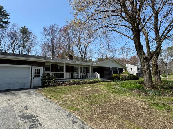 24 Wildwood Drive, Saco, ME 04072