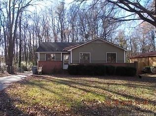 5026 Glenview Ct, Charlotte, NC 28215