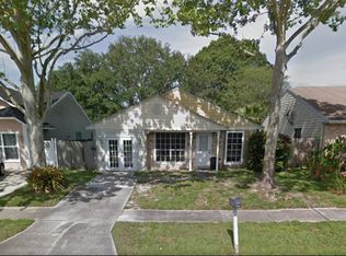 8326 Riverboat Dr, Tampa, FL 33637