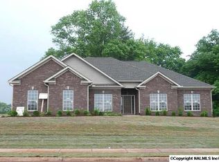 100 Katelyn Joan Ln, Hazel Green, AL 35750