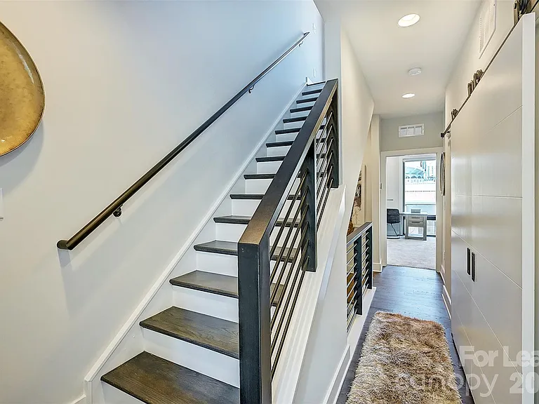 1208 Minter Pl — Photo 21
