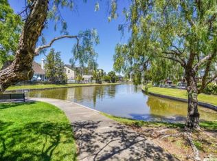 33 Waterside Cir, San Rafael, CA 94903