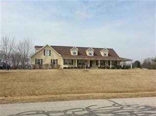 903 Todds Ridge Rd, Wilmington, OH 45177