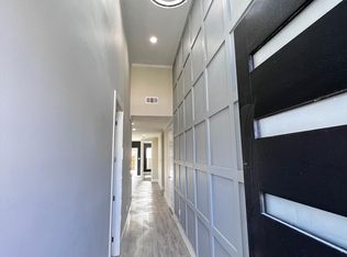 1702 Kraft St, Dallas, TX 75212