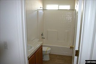 5th image of 3105 Snowberry St