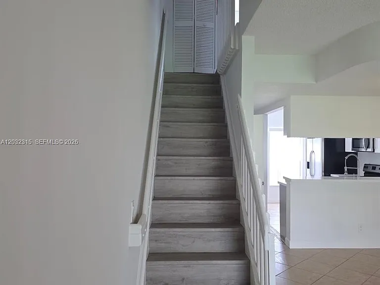 1 Simonton Cir #1 — Photo 6