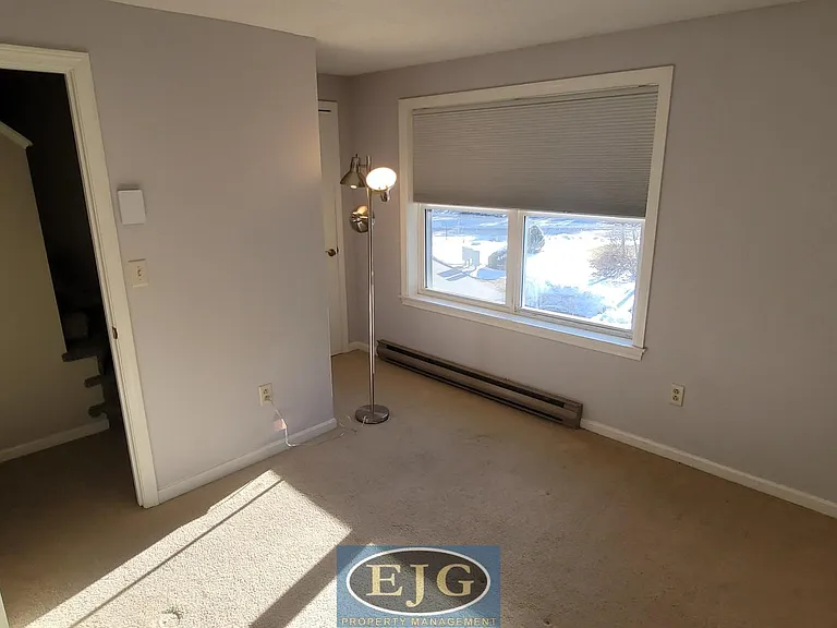 9 Blossom Ln — Photo 32
