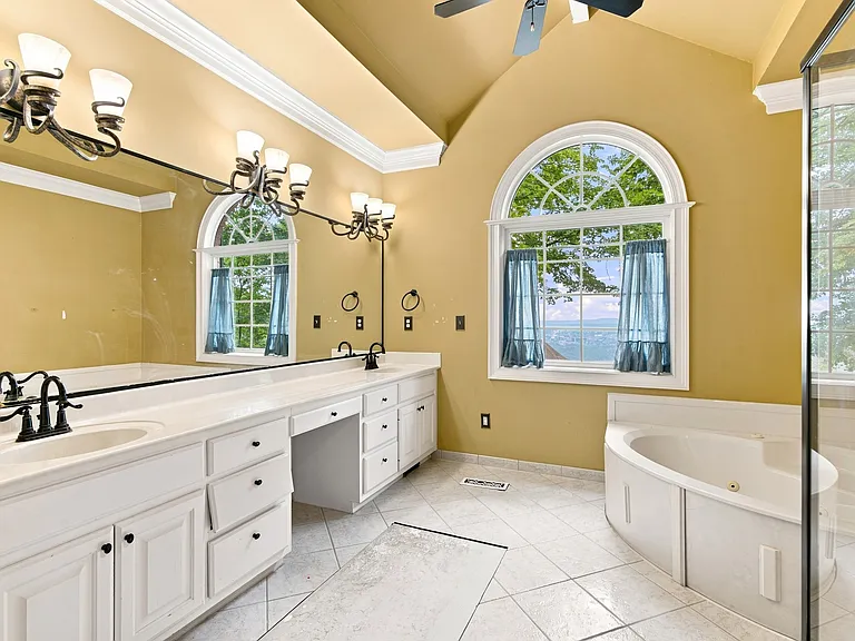 2276 Governors Bend Rd SE — Photo 17