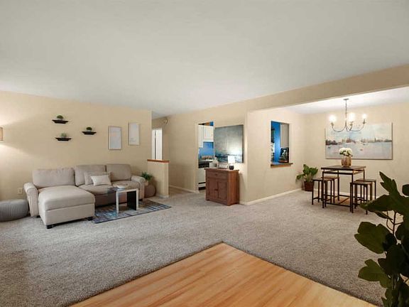 2nd image of 141 Linden Ln