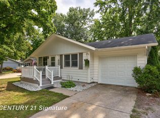 3111 Spruce St, Midland, MI 48640