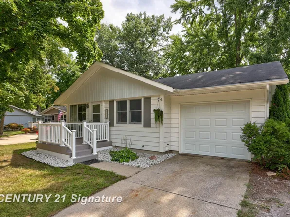 3111 Spruce St, Midland, MI 48640