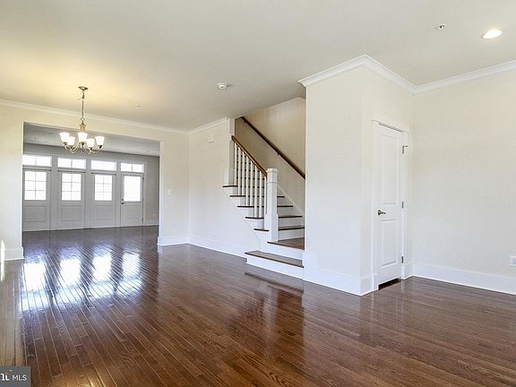4th image of 17101 Sea Skiff Way