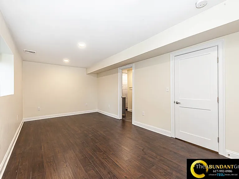 48 Caldwell Rd #1 — Photo 12