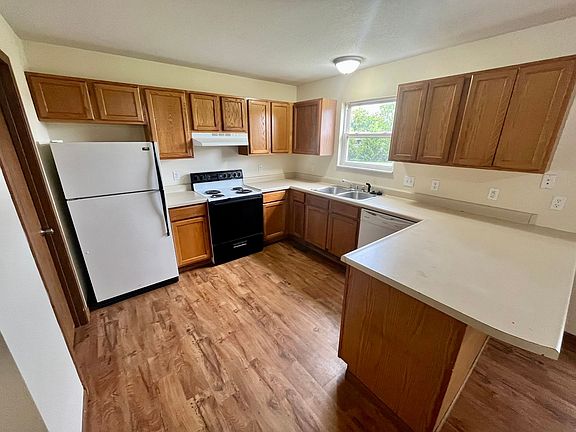 4th image of 303 Prospect Ave #P303b