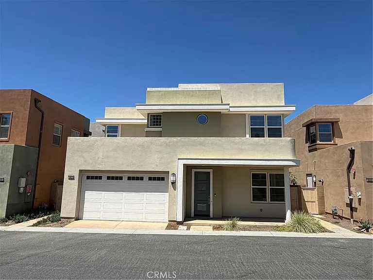 802 Beacon — Photo 28