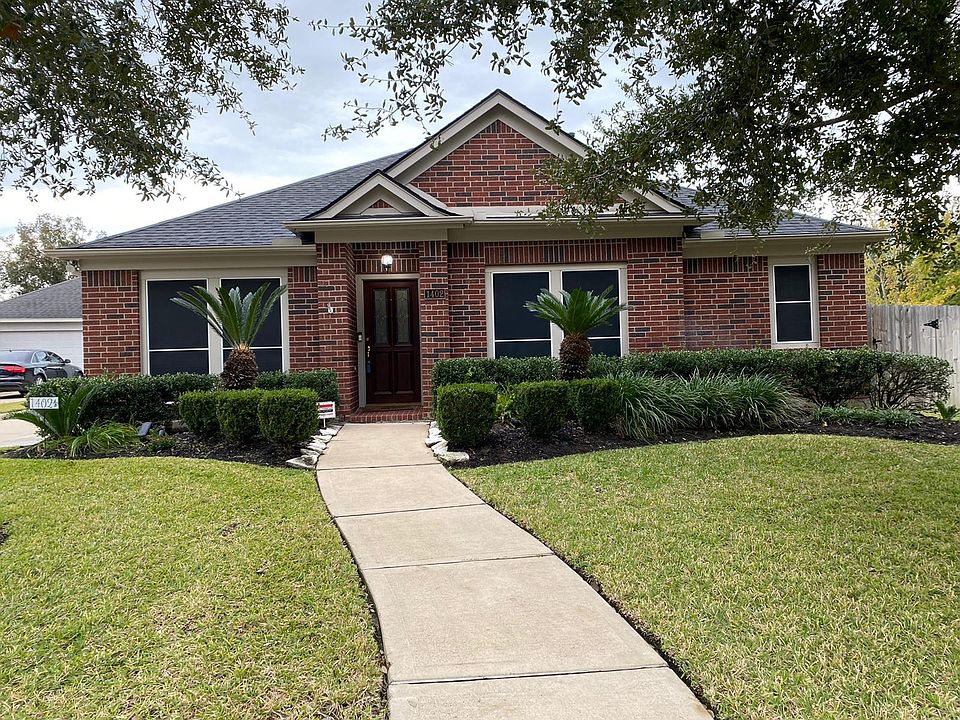 1st image of 1402 Waterside Village Dr