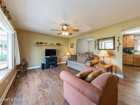 5th image of 13146 W Playfield Dr