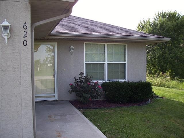 1st image of 620 McKenna St