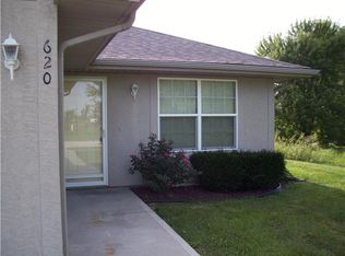 620 McKenna St, Louisburg, KS 66053