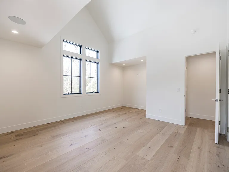 33 Harbor View Dr — Photo 20