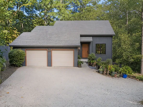 326 W Claiborne Ct, Marietta, GA 30066