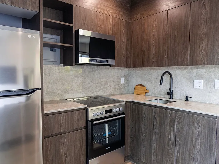 623 N Mariposa Ave #1/4 — Photo 14