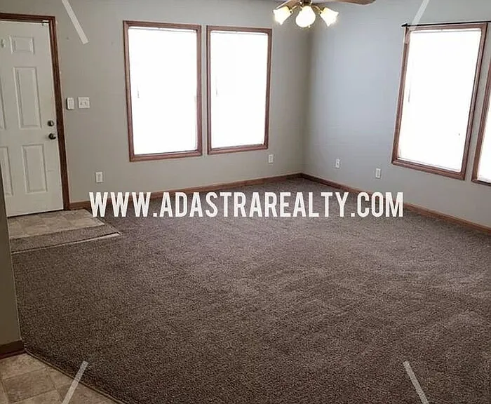 704 Meadow Ct #A — Photo 16