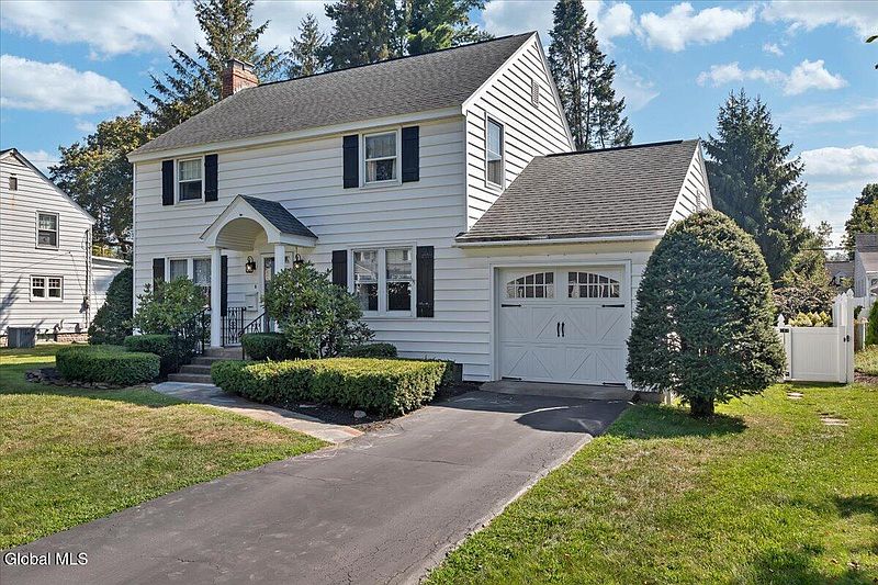 3rd image of 505 Glen Ave